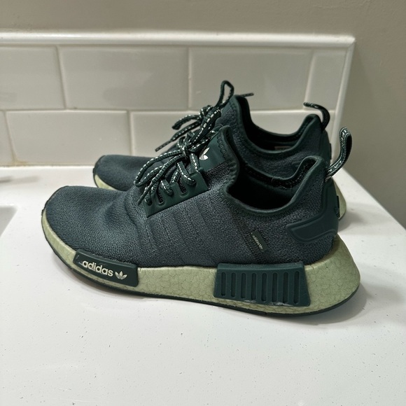 Adidas Originals NMD R1 Women’s 7 Linen Green Running Shoes Athletic Sneakers - Picture 5 of 12